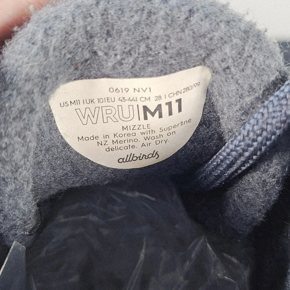 Allbirds Mizzle Wool Mid Top Shoes Men's Size 11 Navy Blue EUC‎